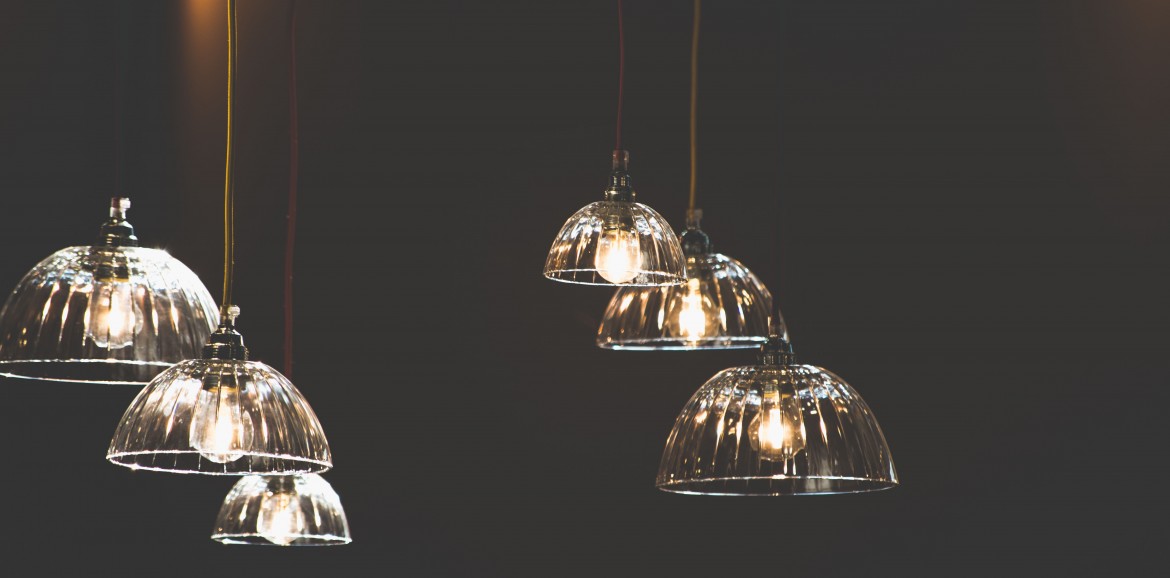 10 trucos para pagar menos en la factura de la luz